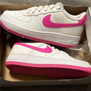 Nike Kids Sneakers White with Pink Accents